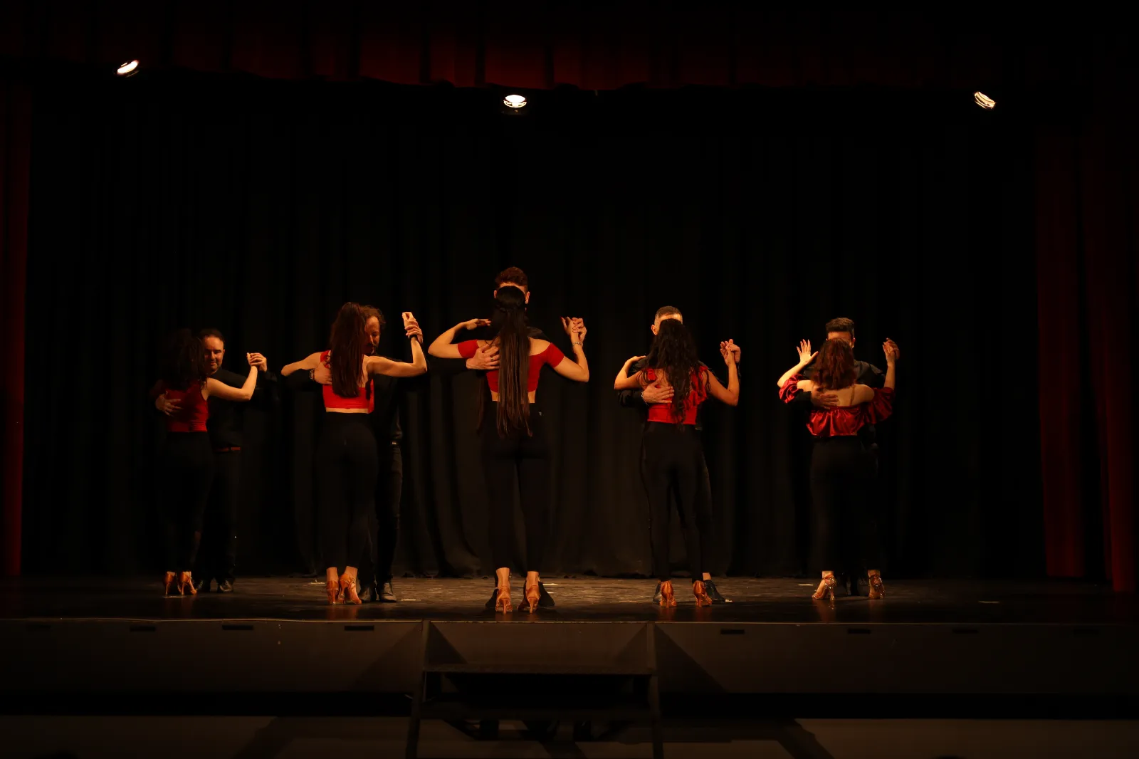 Corso di Bachata presso Esperienza Danza